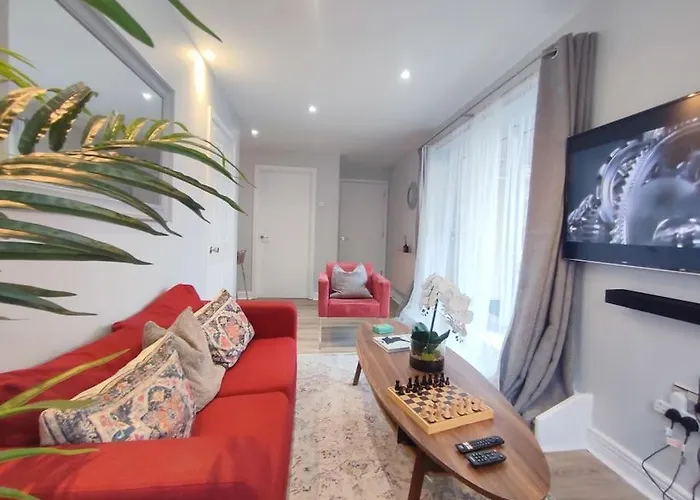 Luxury 3Br Apt, Close To Excel, O2, City Airport!