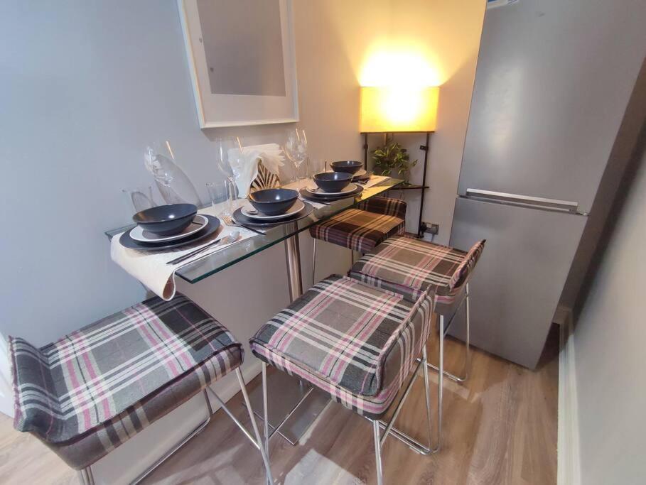 Luxury 3br Apt, Close To Excel, O2, Airport! * Londra